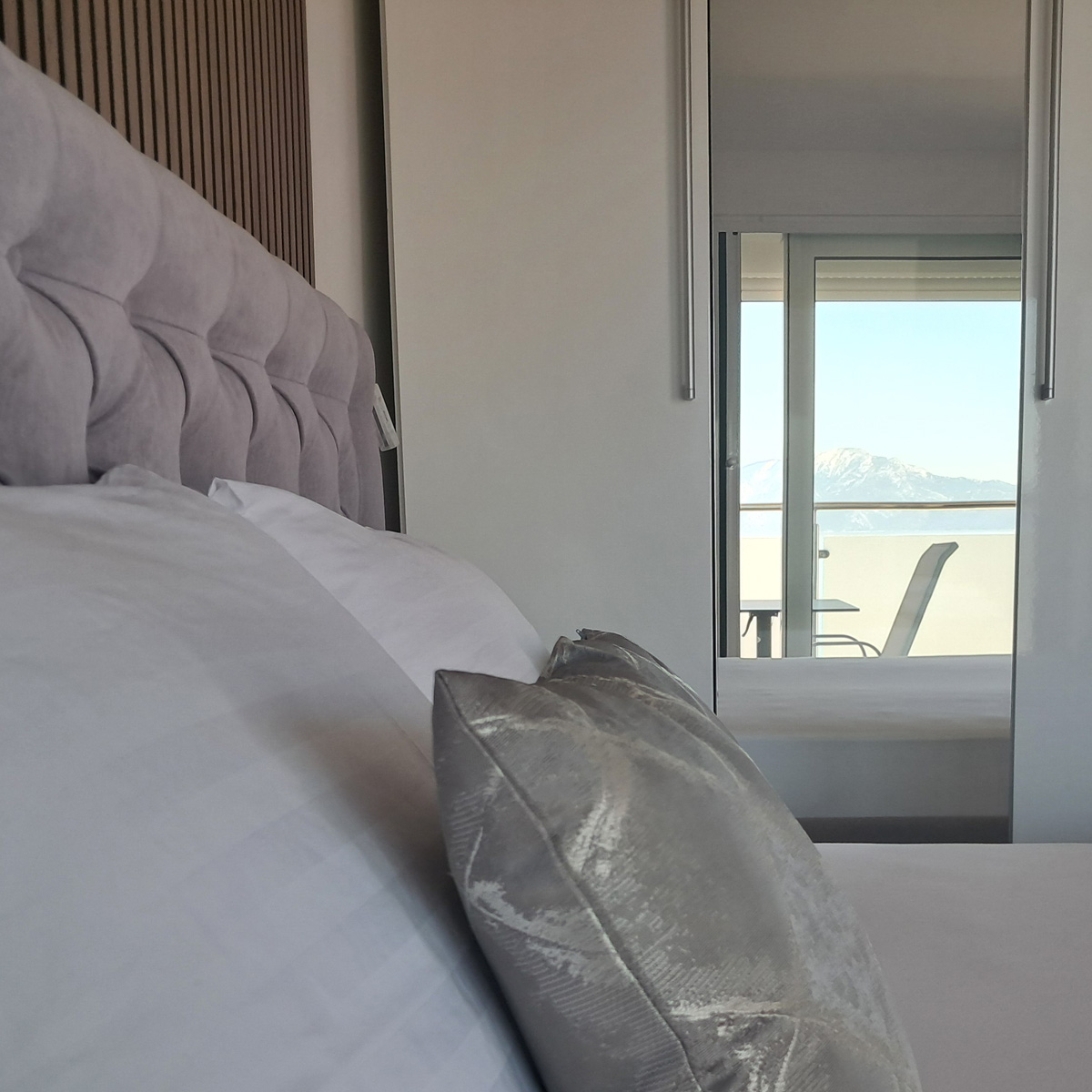 luxurious bed